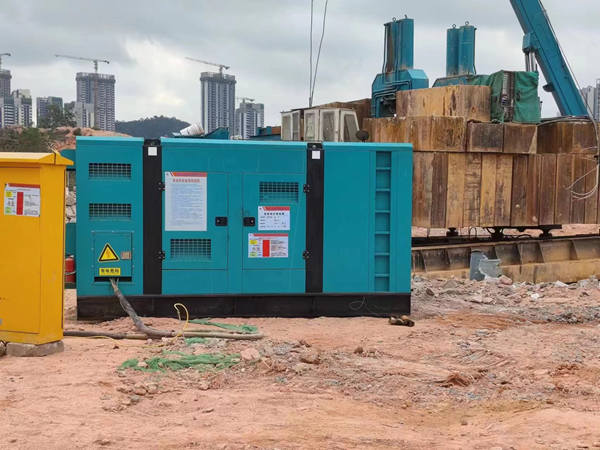 300KW玉柴發(fā)電機組